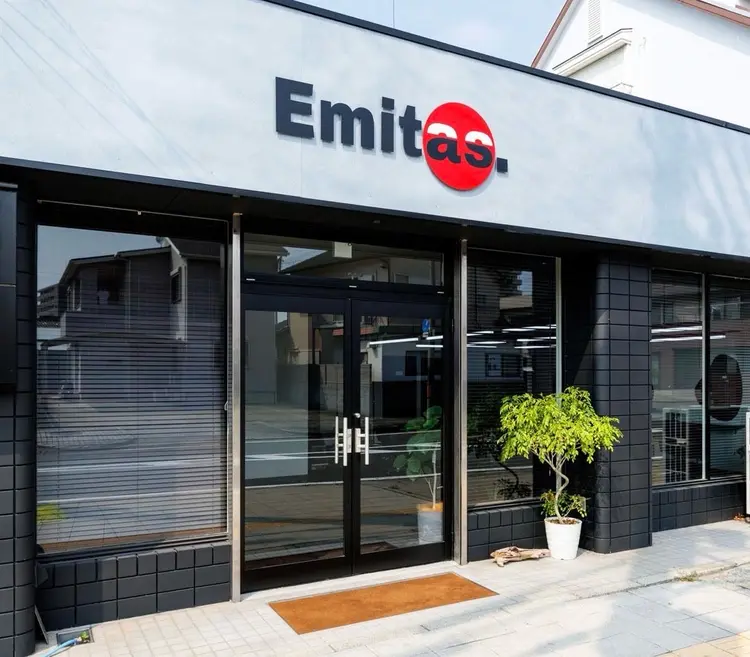 Emitas.柳通りの内観・外観1