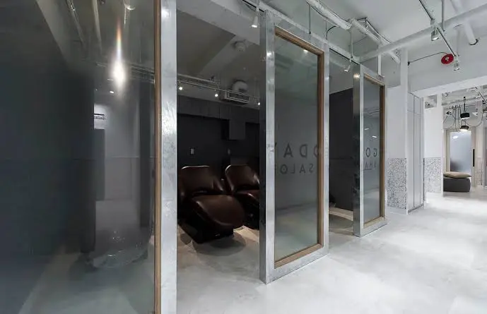 GO TODAYSHAiRESALONの内観・外観2