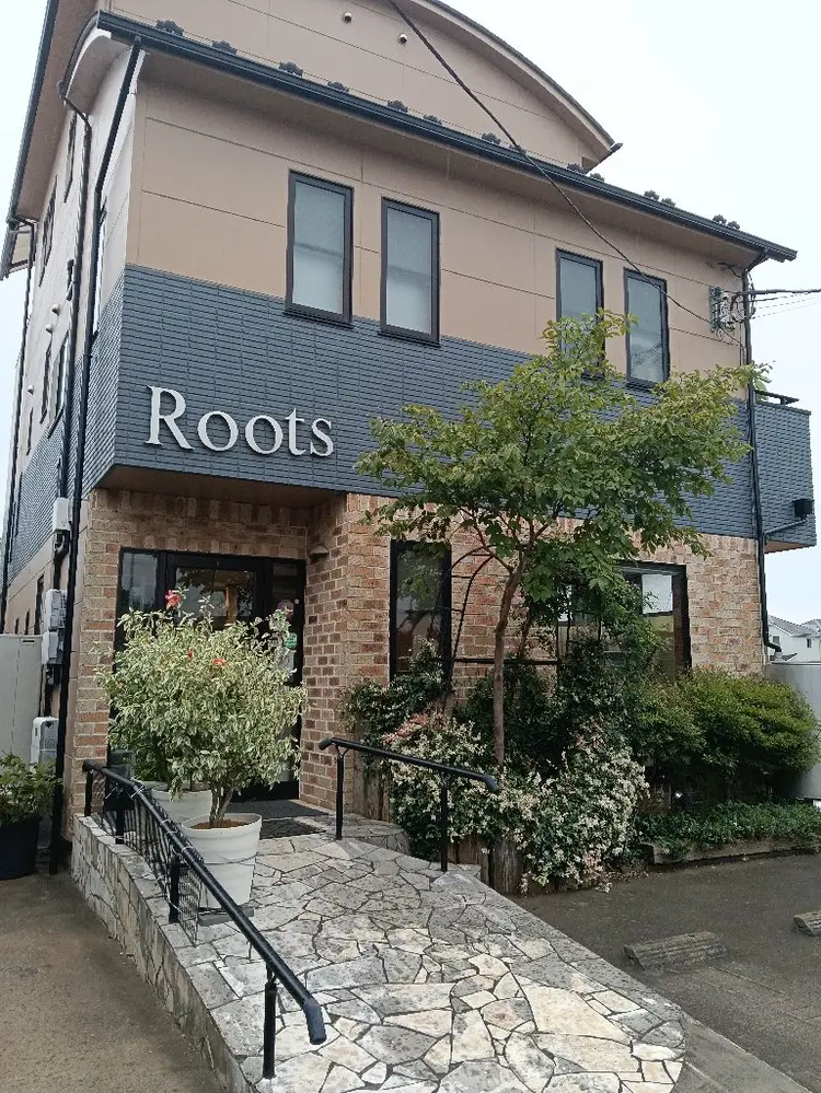Rootsの内観・外観1