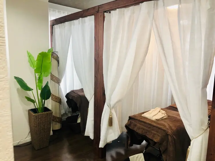 小顔&たるみケア|肌質改善|自律神経&ストレスケアSbeaute 横浜鶴見店の内観・外観1