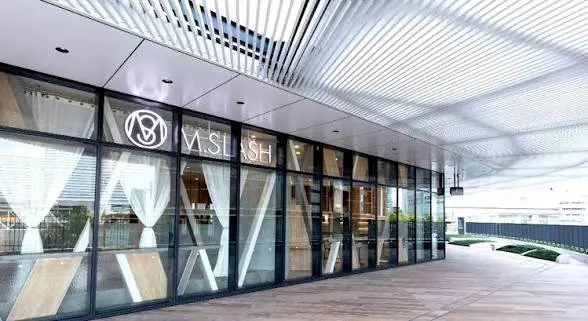 M.SLASH みなとみらい馬車道の内観・外観1