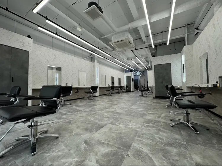 HOMME BLANCHEの内観・外観2