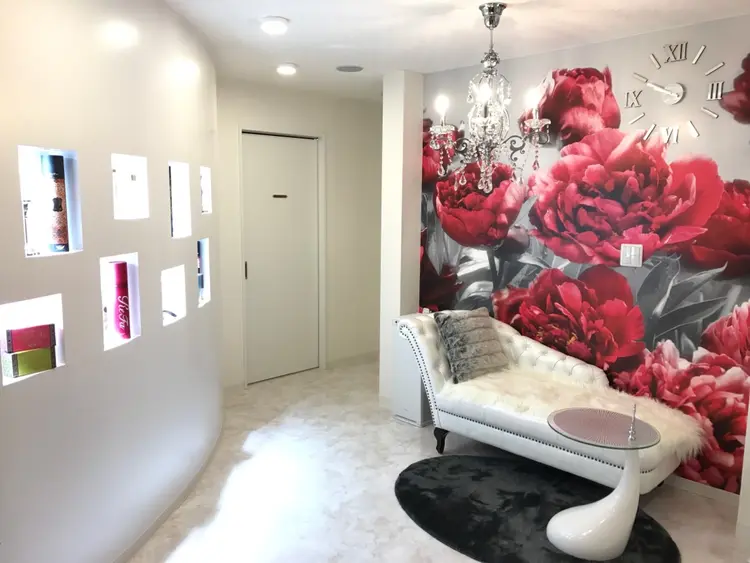 total beauty salon NAZの内観・外観1