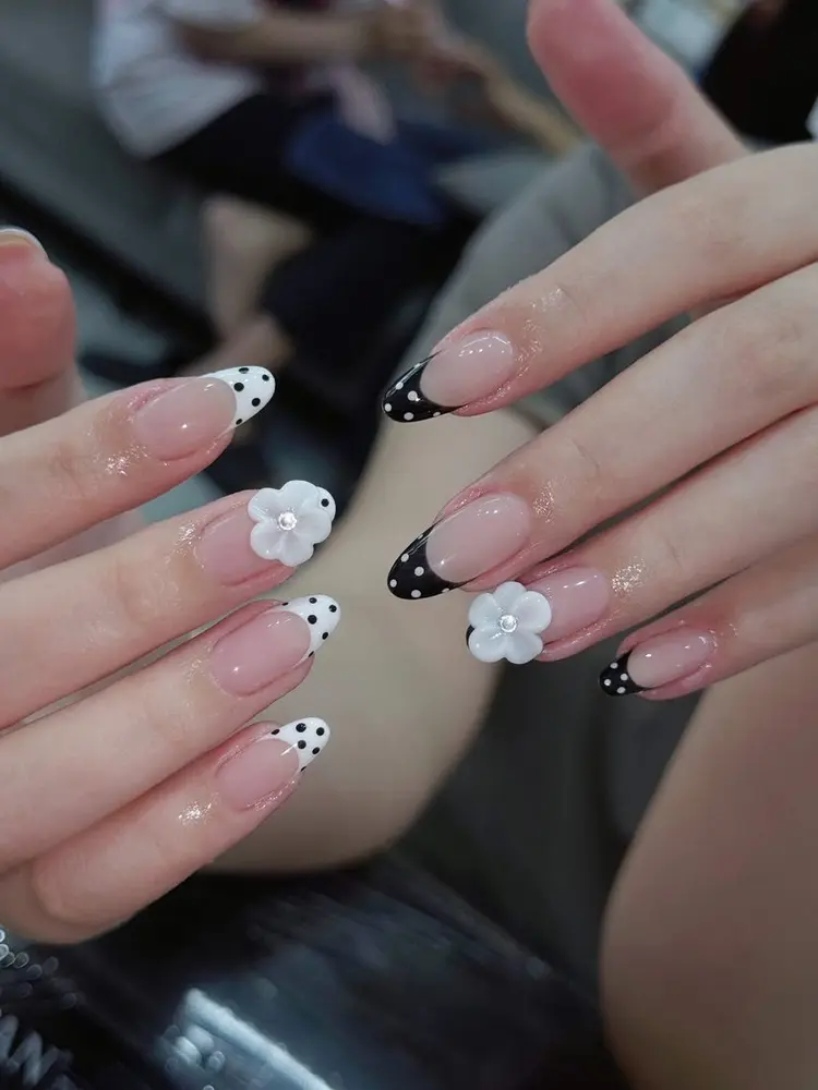 Emma nailの内観・外観3