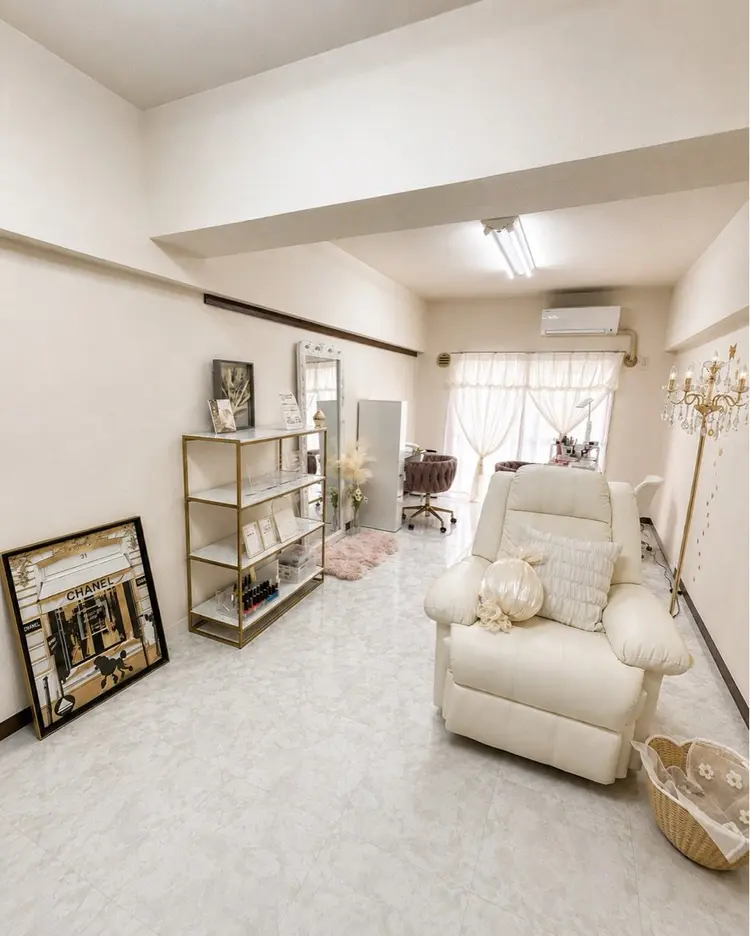 Salon de Shirley  Nailsの内観・外観2