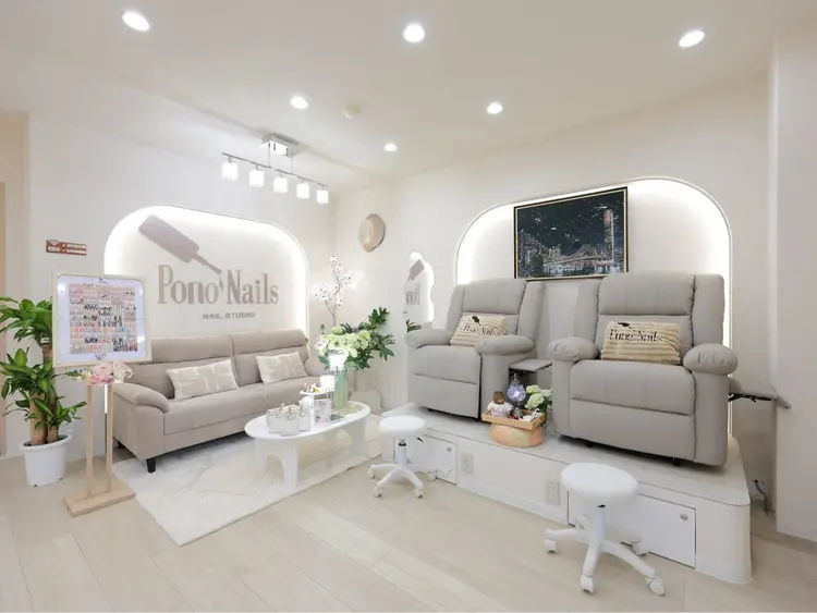 Nail Salon PONOの内観・外観1