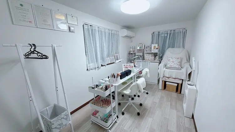 Kalmia Nail日暮里店の内観・外観1