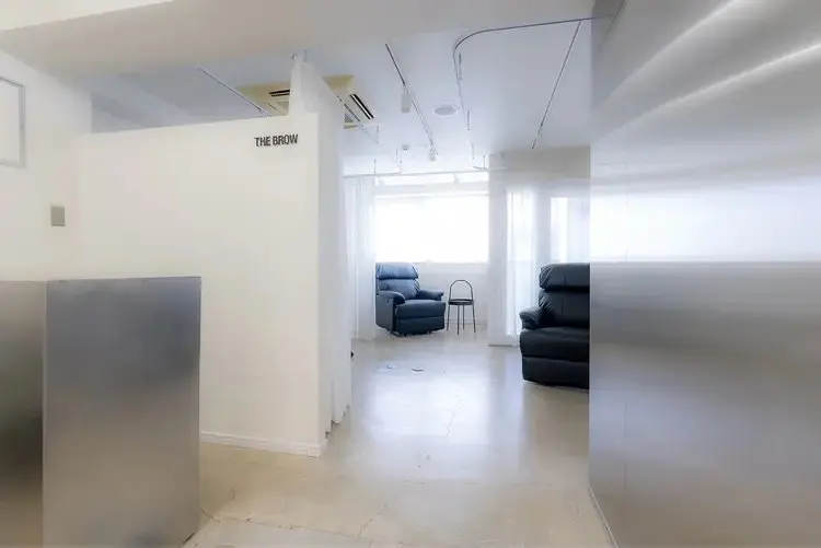 THE BROWの内観・外観1