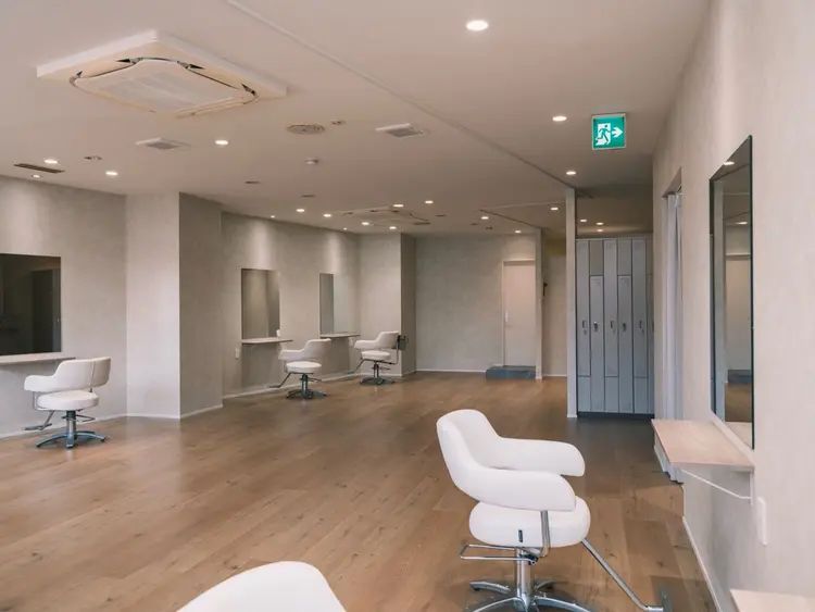 AVANCE.泉大津店の内観・外観1