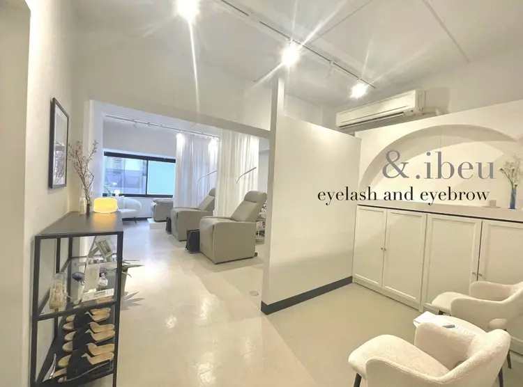 &.ibeu eyelash&eyebrow 【アンド アイビュー】の内観・外観1