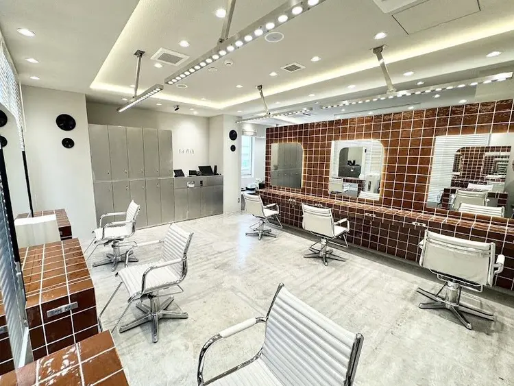 La fith hair scene 調布店の内観・外観1