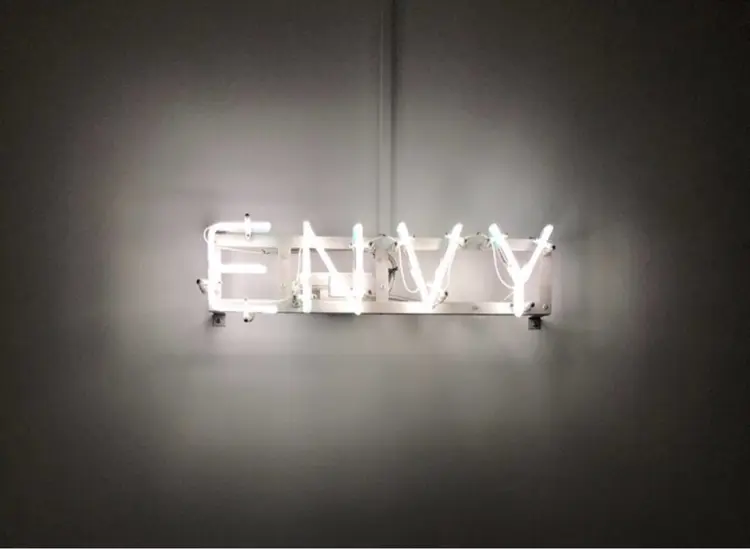 ENVYの内観・外観1