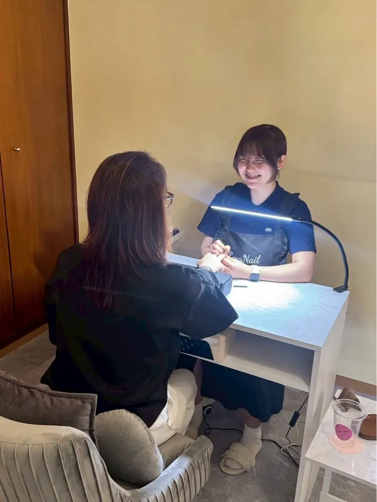EmaNail吉祥寺店の内観・外観2