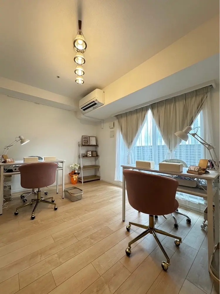 nailsalonRの内観・外観1
