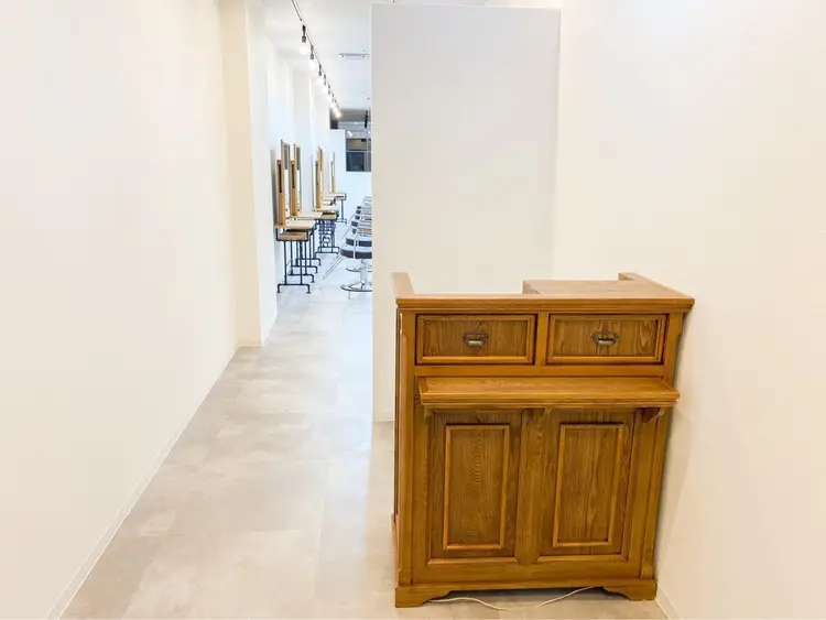 LUXBE HAKATA博多バスターミナル店の内観・外観3