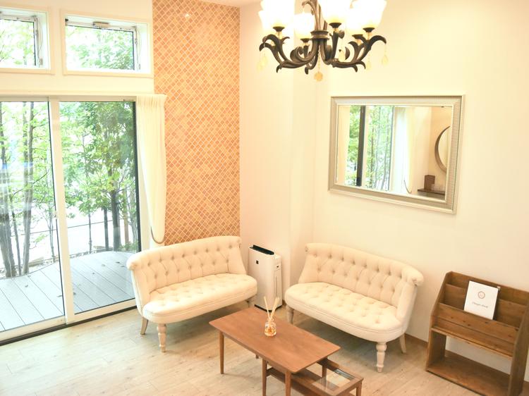 eyesalon Fair 海老名店の内観・外観1