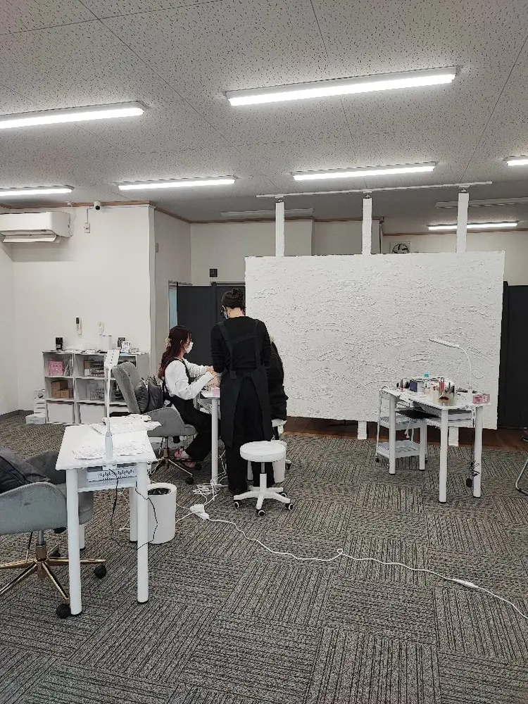 Can I Dressy 八戸店の内観・外観2
