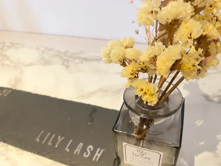 LILY LASHの内観・外観3