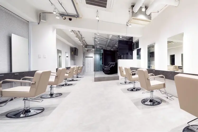 SKILLTOKYO渋谷メンズヘアの内観・外観3