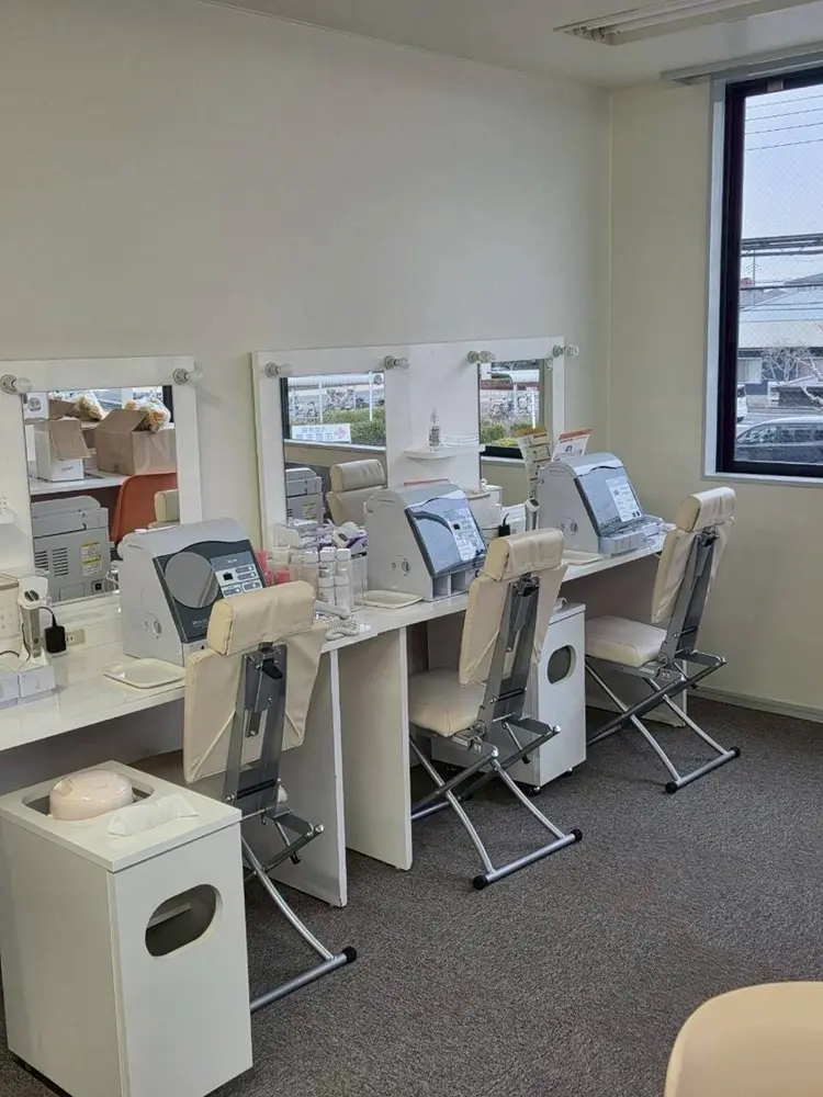 TOWA NAILの内観・外観3