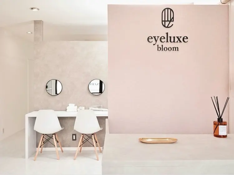 eyeluxe bloomの内観・外観1