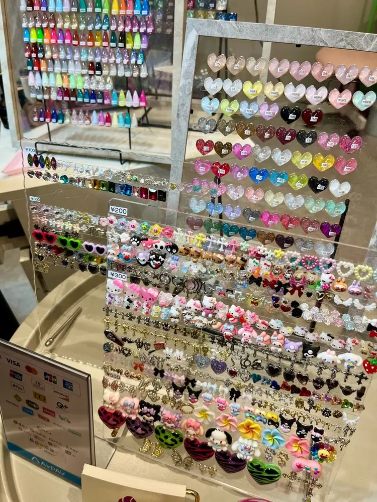 leo nailの内観・外観2