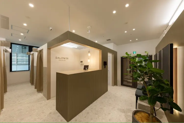 SALOWIN神戸三宮Suite店の内観・外観1