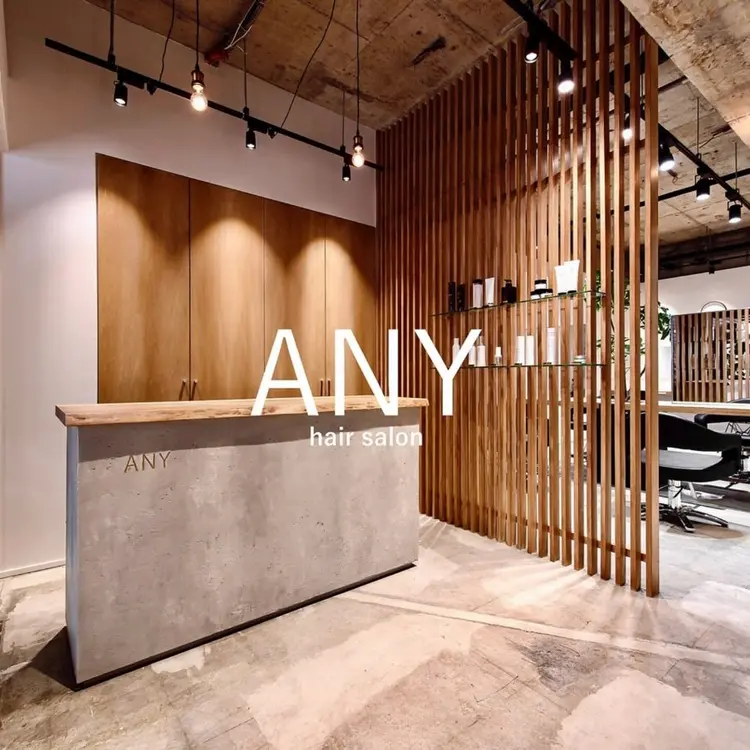 ANYの内観・外観1