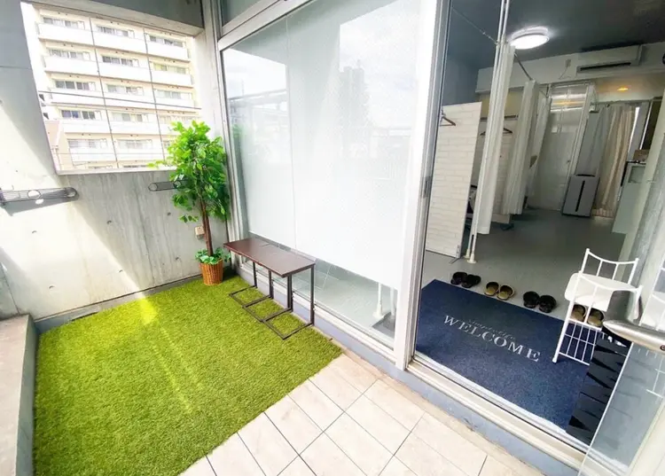 LOVEホワイトニング池袋店の内観・外観1