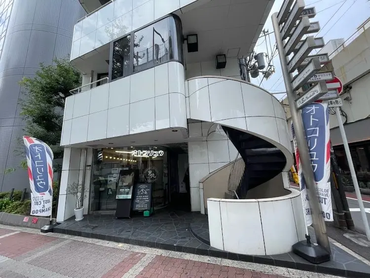 LunaBrow梅田茶屋町の内観・外観3