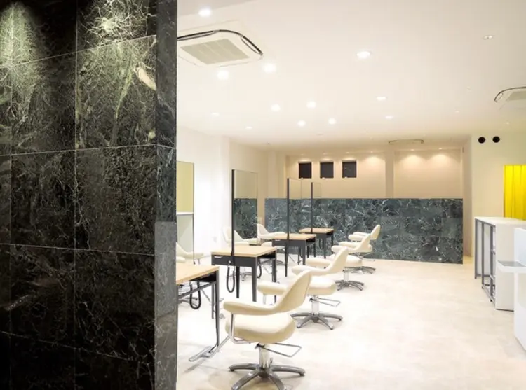 髪の修復専門サロン　hair place VIVEの内観・外観1
