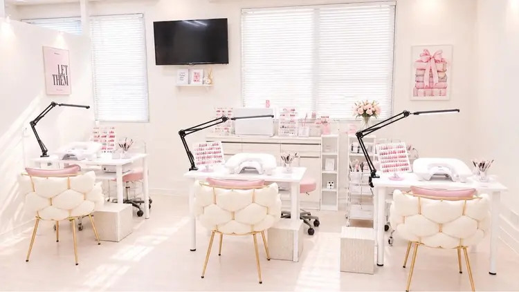 total salon Bellの内観・外観2