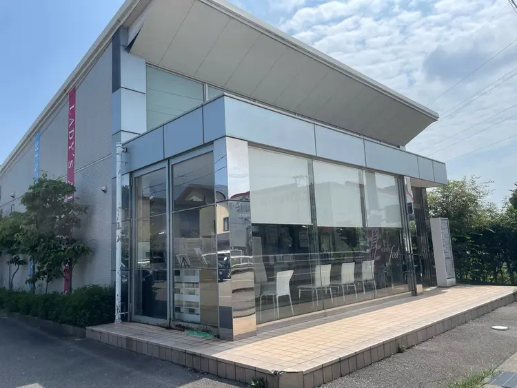 arvo金沢松村店の内観・外観2