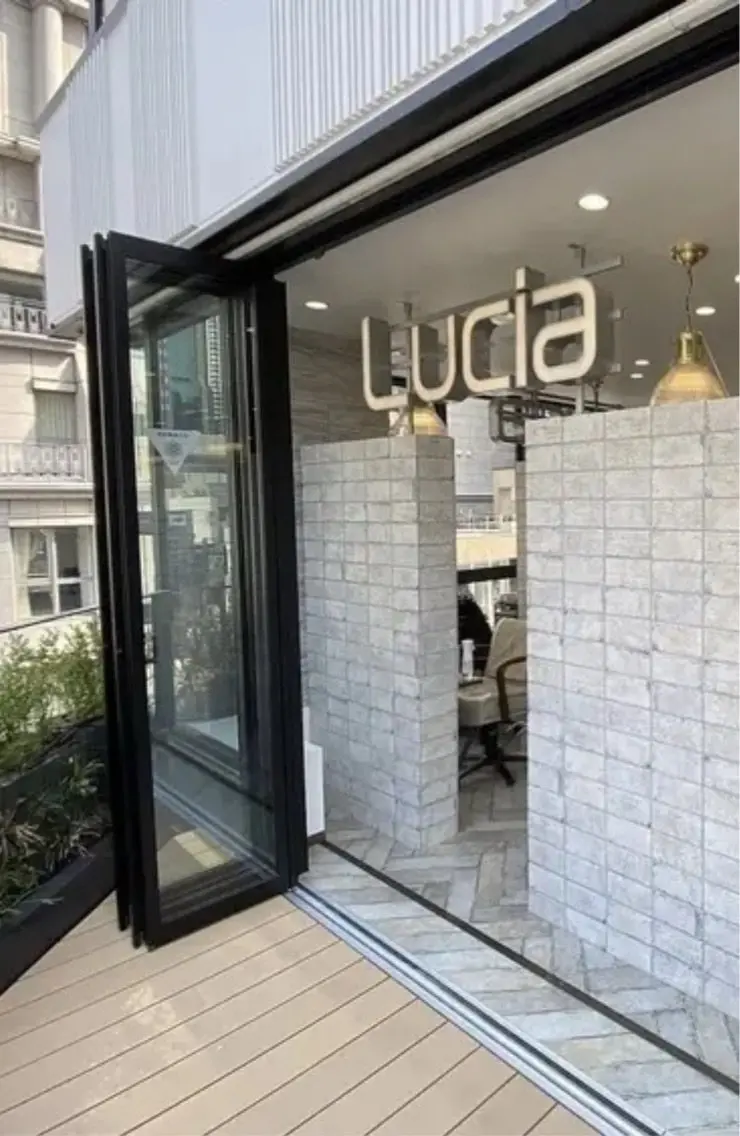 GRAN Lucia 梅田茶屋町店の内観・外観2