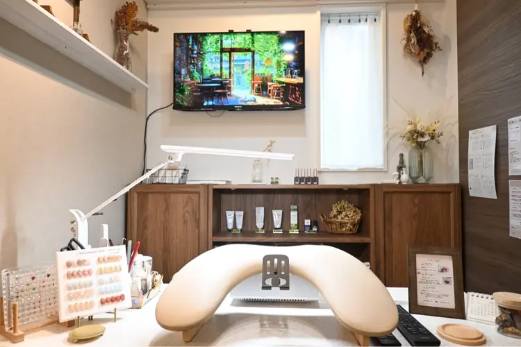 letty  nailの内観・外観2