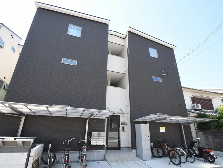 eyebrow salon Rin’Kaの内観・外観2