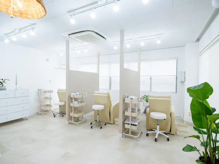 THE BALM three西船橋店の内観・外観2