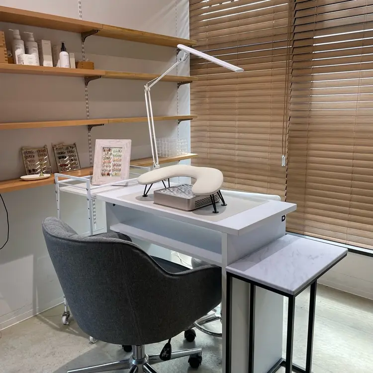 Total beauty salon　HISNAILの内観・外観1