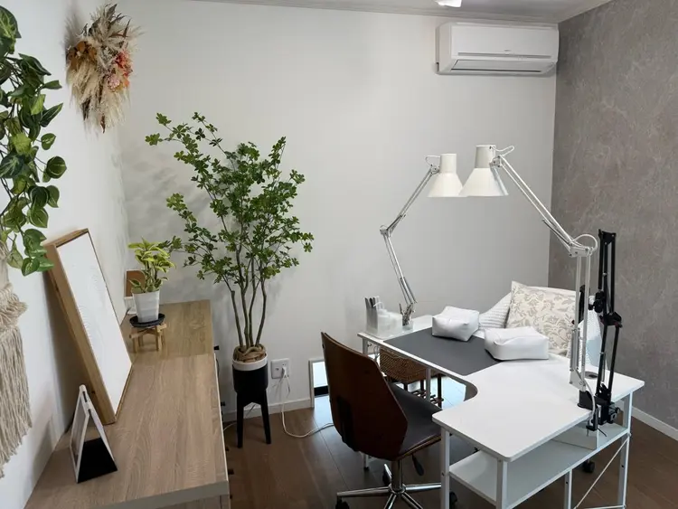 Nail&Care salon Ellmeの内観・外観1