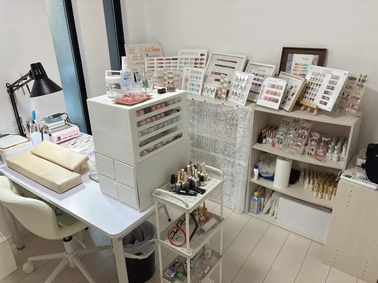 AngelNailの内観・外観2