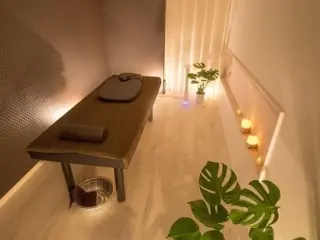 L a Cachetteの内観・外観1