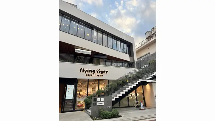SALON VILLAGE 吉祥寺の内観・外観1