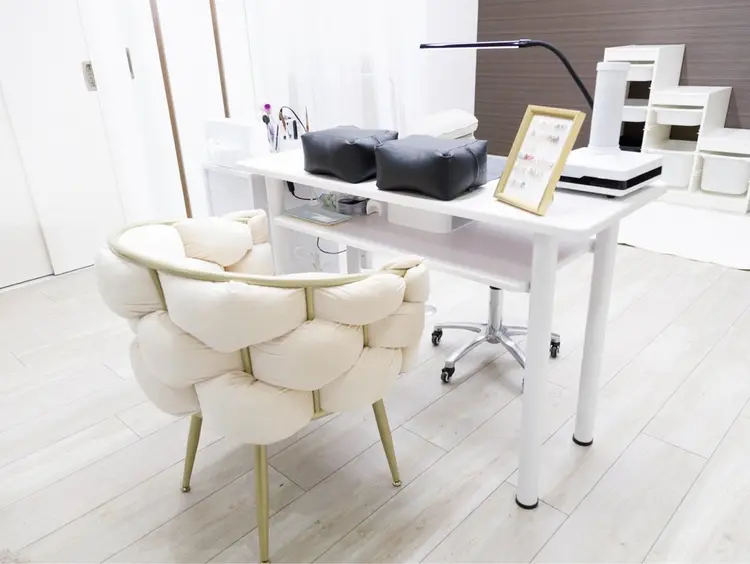 nailsalon  KiKiの内観・外観1