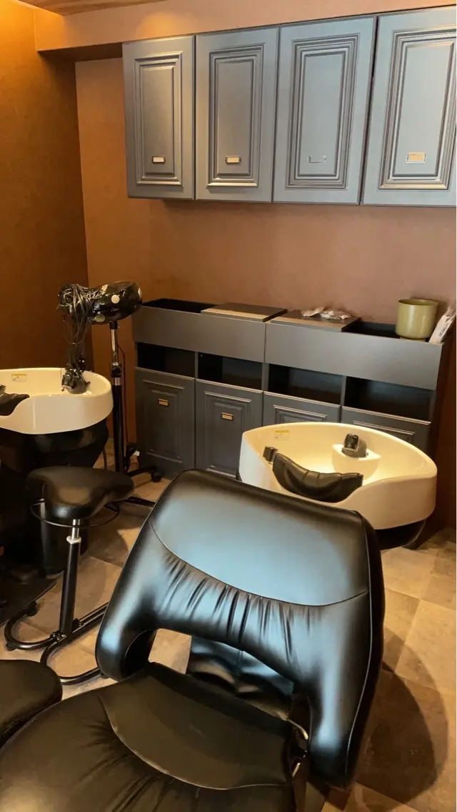 AUBE HAIR camelia 枚方店の内観・外観3