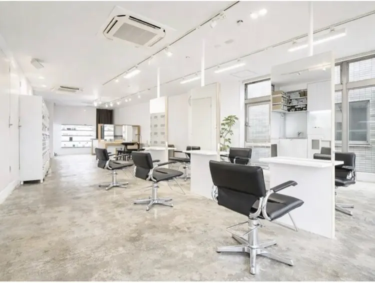 fifth men's 原宿の内観・外観1