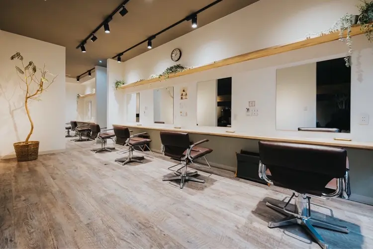 diar  藤沢店の内観・外観2