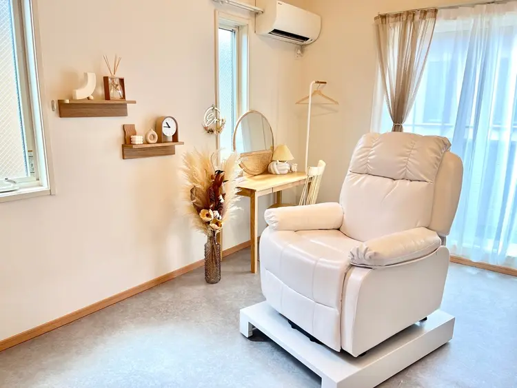 eyelash salon Emu.の内観・外観2