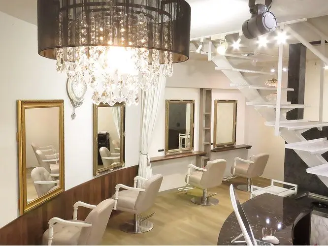 hair &relax calmの内観・外観1