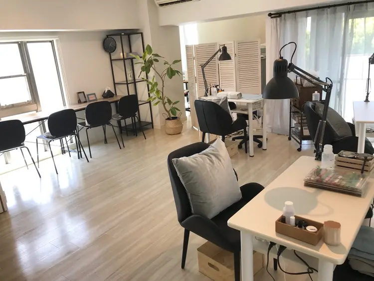 joyous  design nailsの内観・外観1