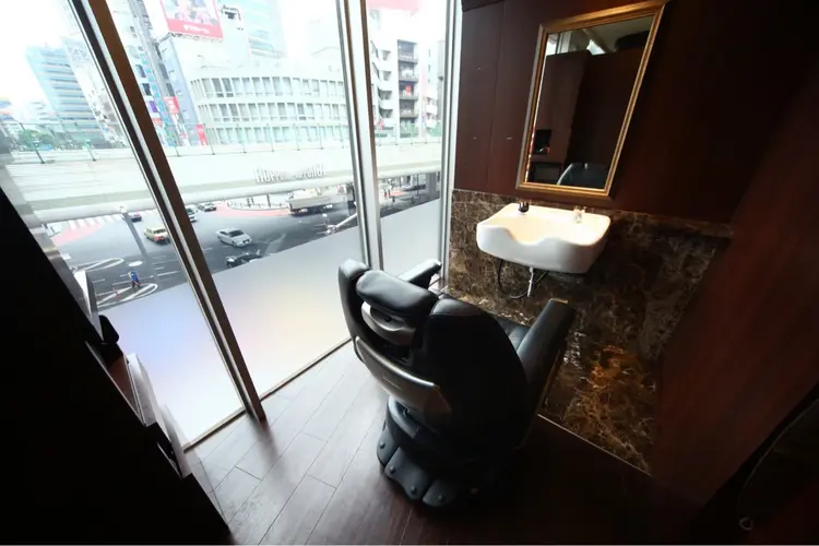 HIRO GINZA 新橋店の内観・外観2